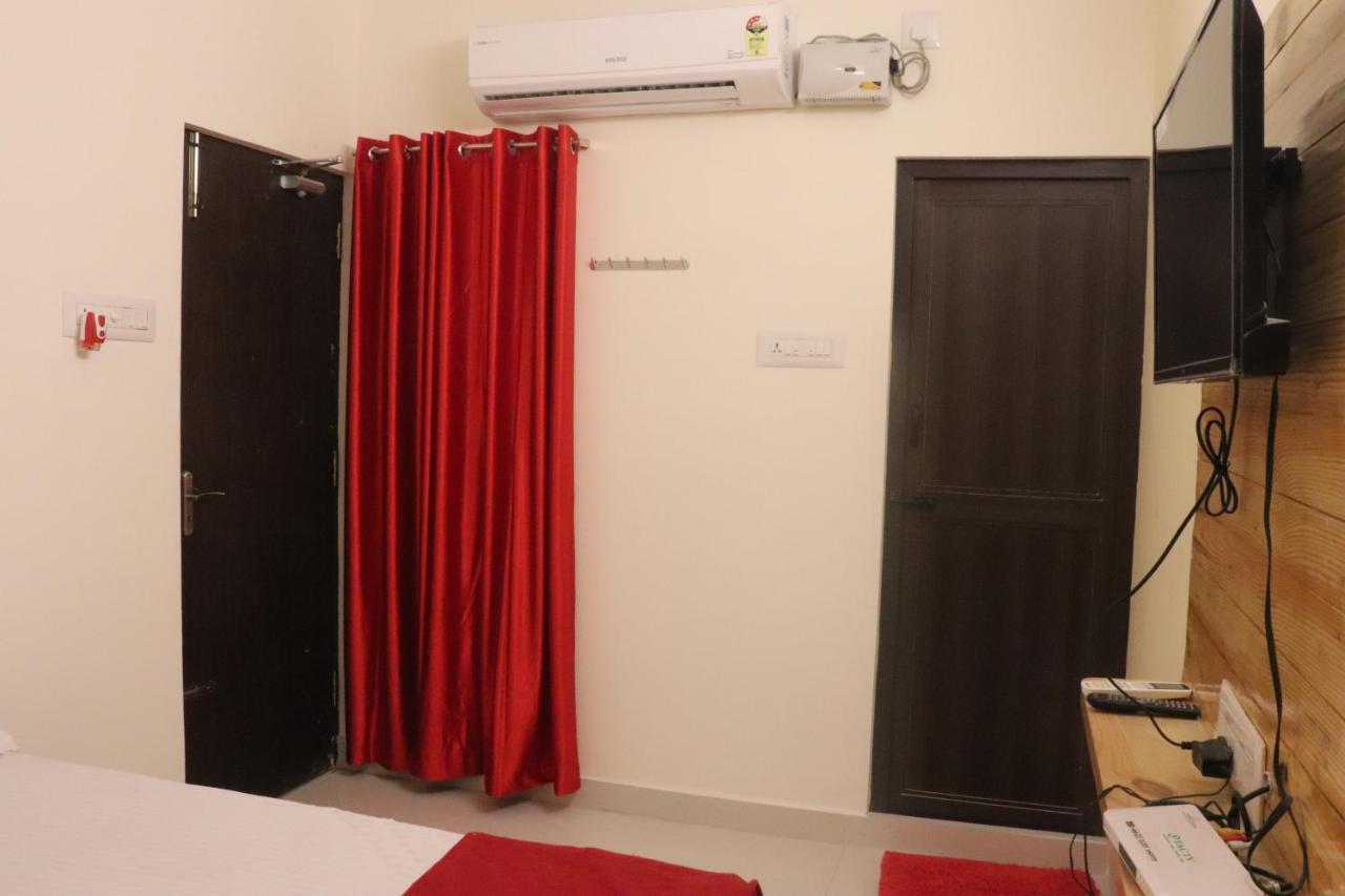 Grand Suites Srirangam Tiruchirappalli 外观 照片